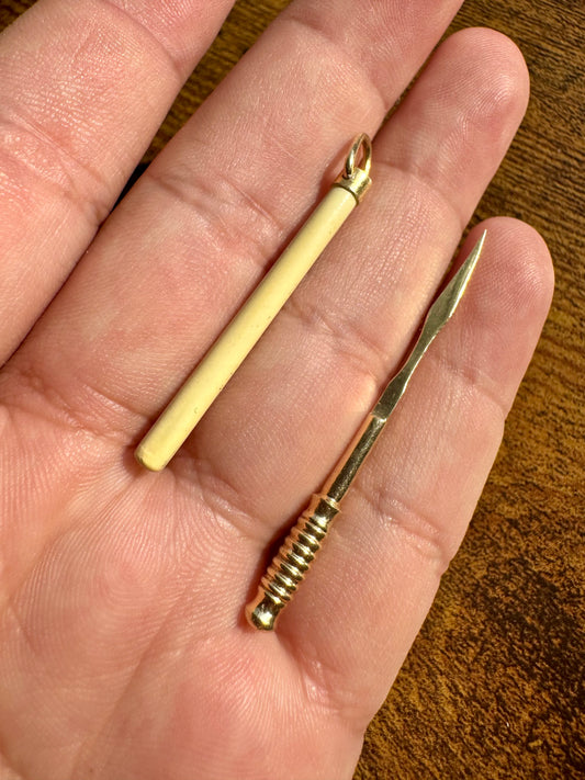 14k Gold Antique Enamel Tooth Pick